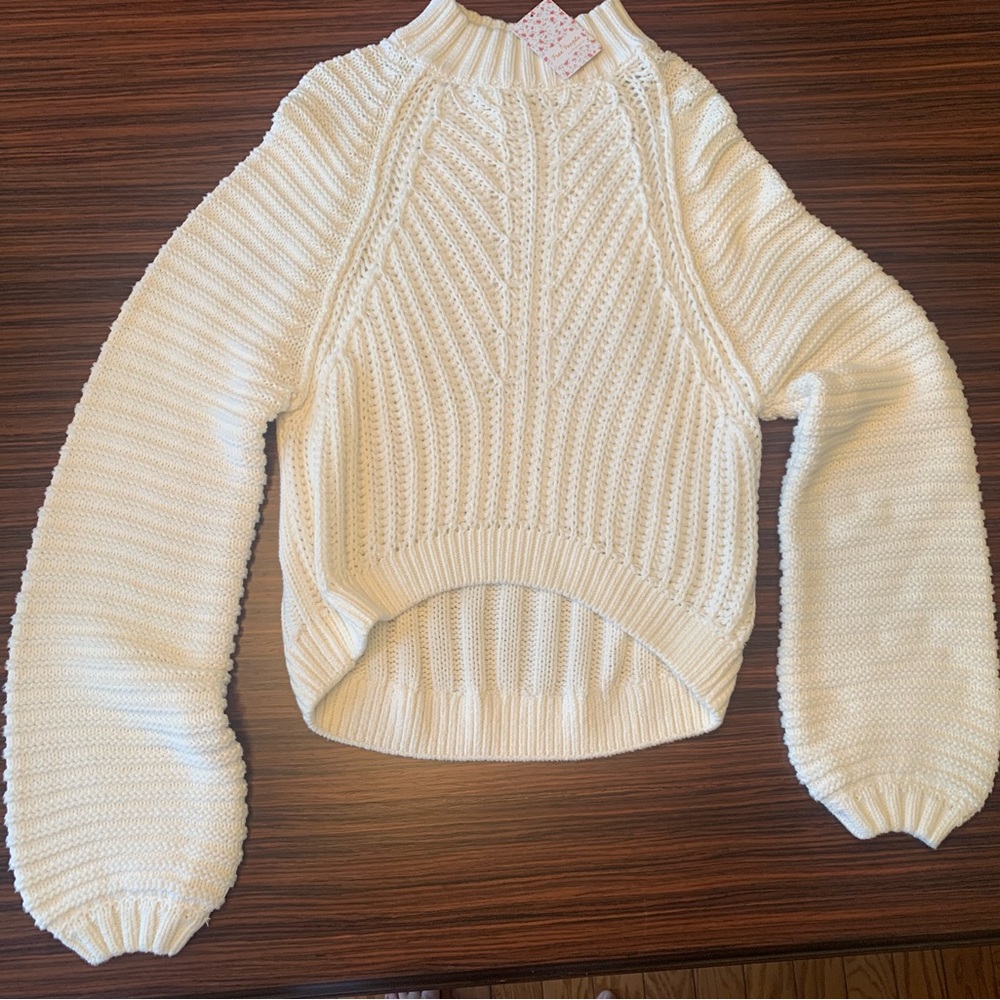 White NWT Free People Sweater Size L